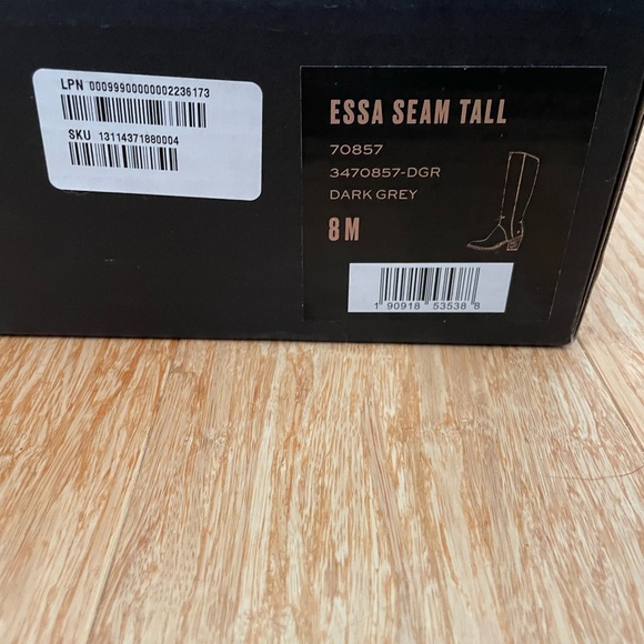 Frye Essa Seam Suede Tall Boot Gray. Size 8 NWT sold out everywhere - Picture 3 of 9